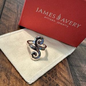 James Avery *retired* Hammered Swirl Ring